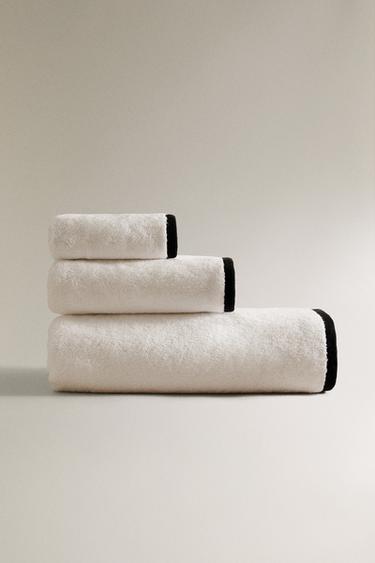 TOALLA BAÑO BORDE A CONTRASTE - Blanco de Zara