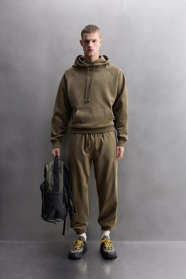 BLUZË HOODIE E ZBARDHUR PËR STËRVITJE ME KAPUÇ - E gjelbër nga Zara - Imazh 0