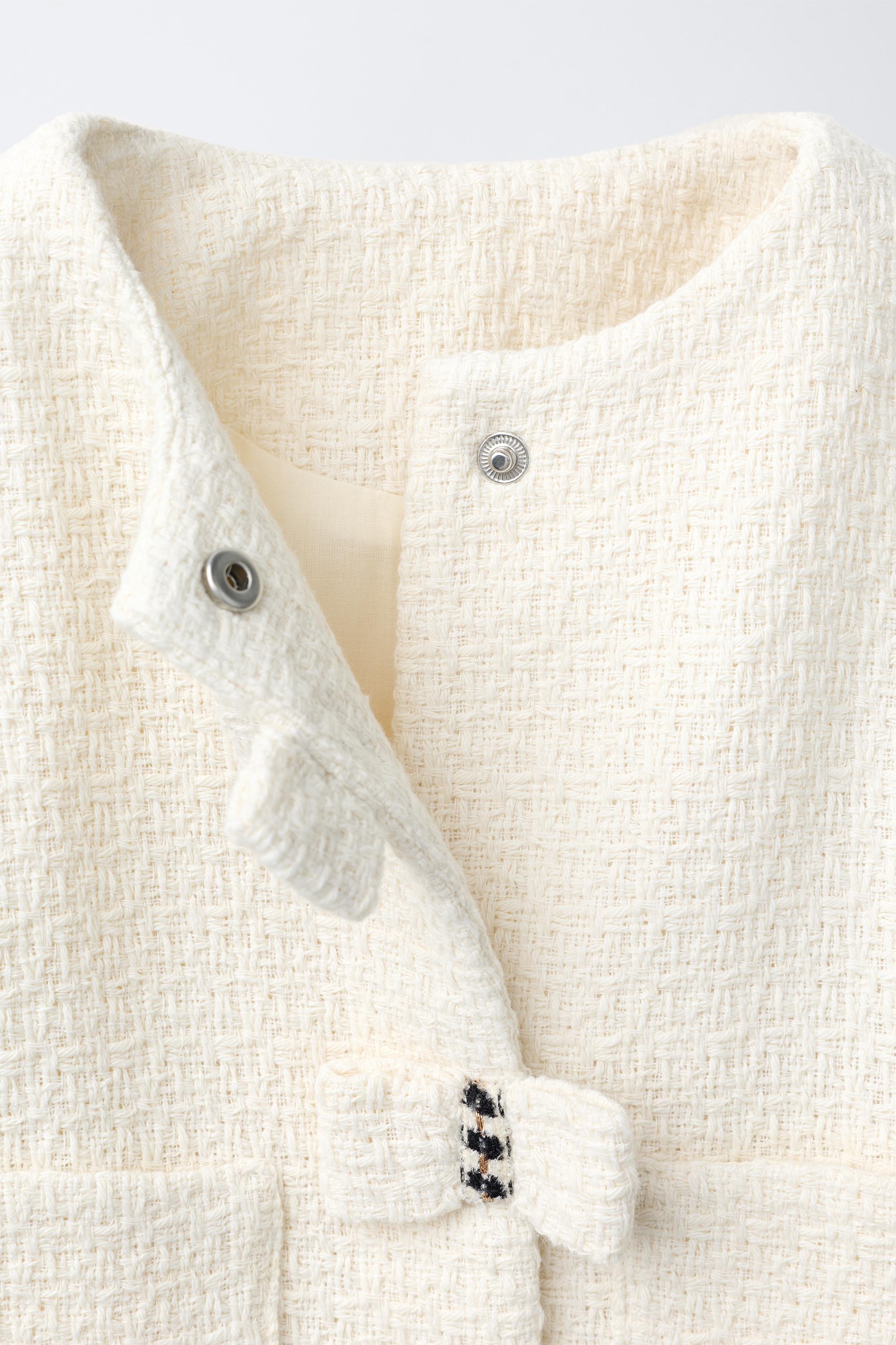 TEXTURED BOW JACKET