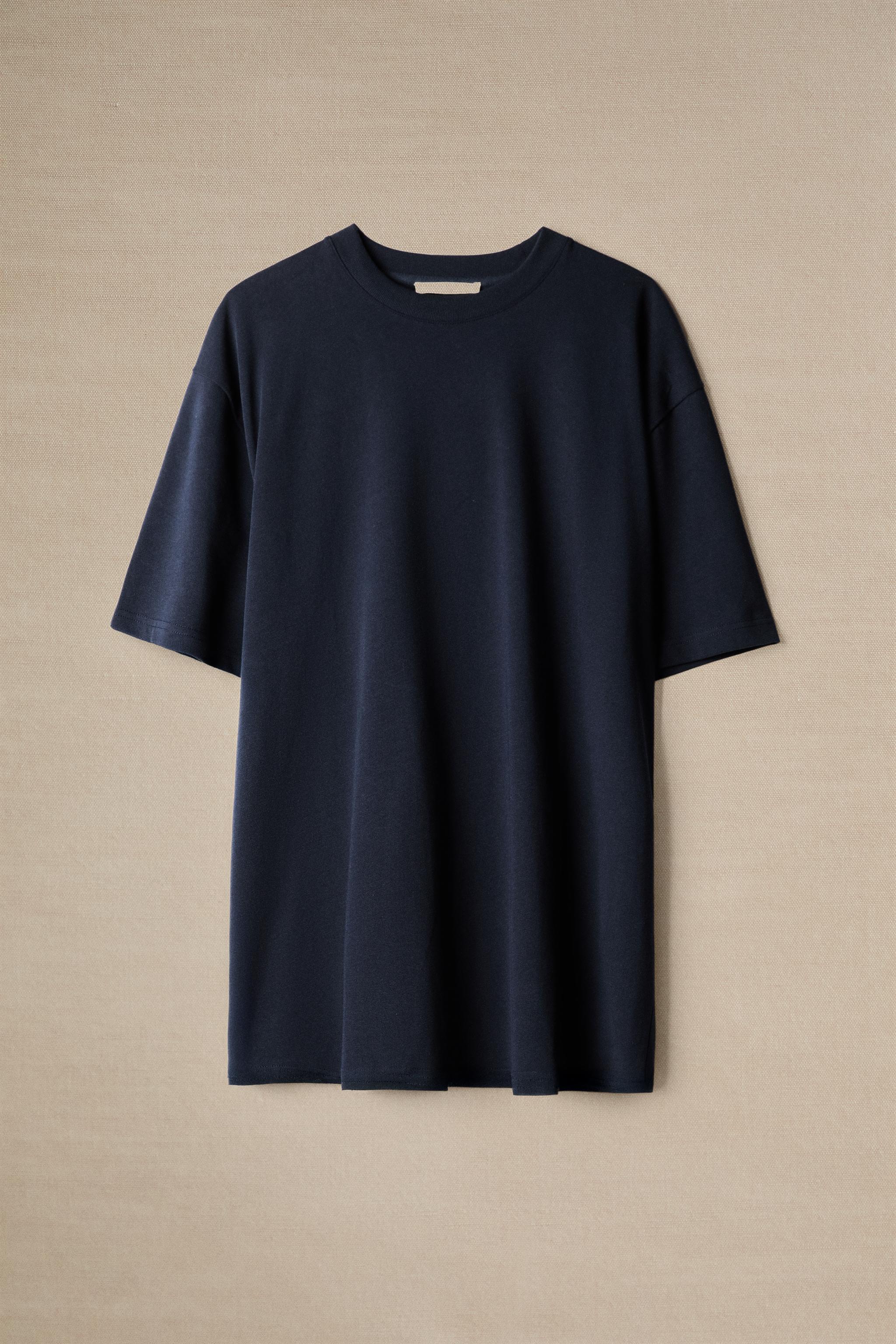 SHORT SLEEVE T-SHIRT