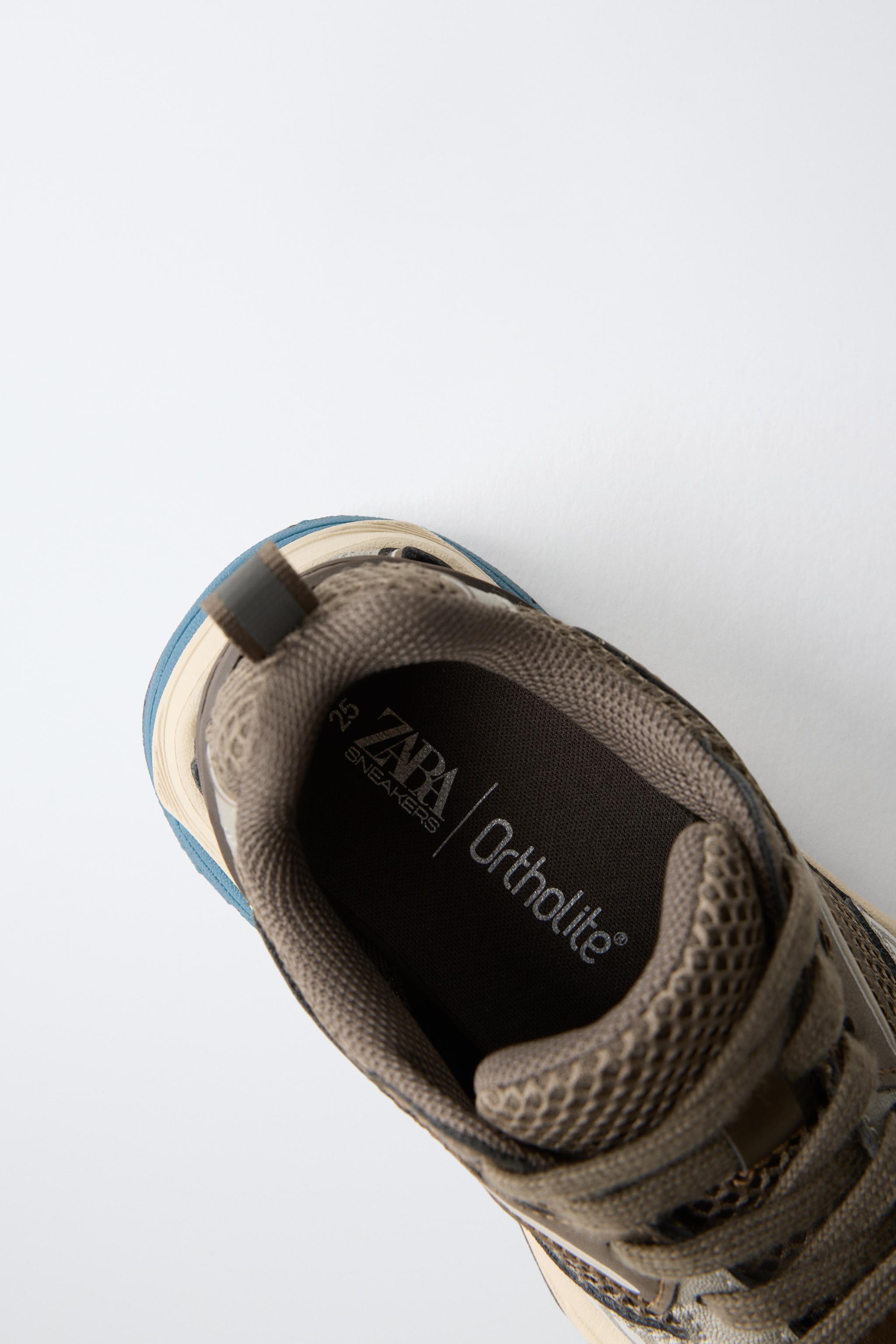 METALLIC SNEAKERS