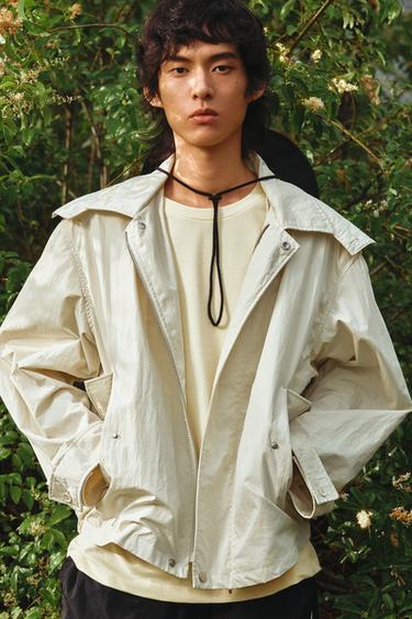 Zara 短版科技布料連帽派克外套 - 裸色