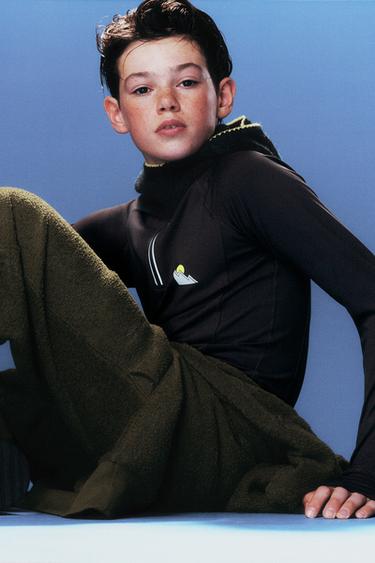 HOODIE SWEATSHIRT AND JOGGER TROUSERS WITH LABEL TEXTURE — ЗЕЛЕНЫЙ от Zara