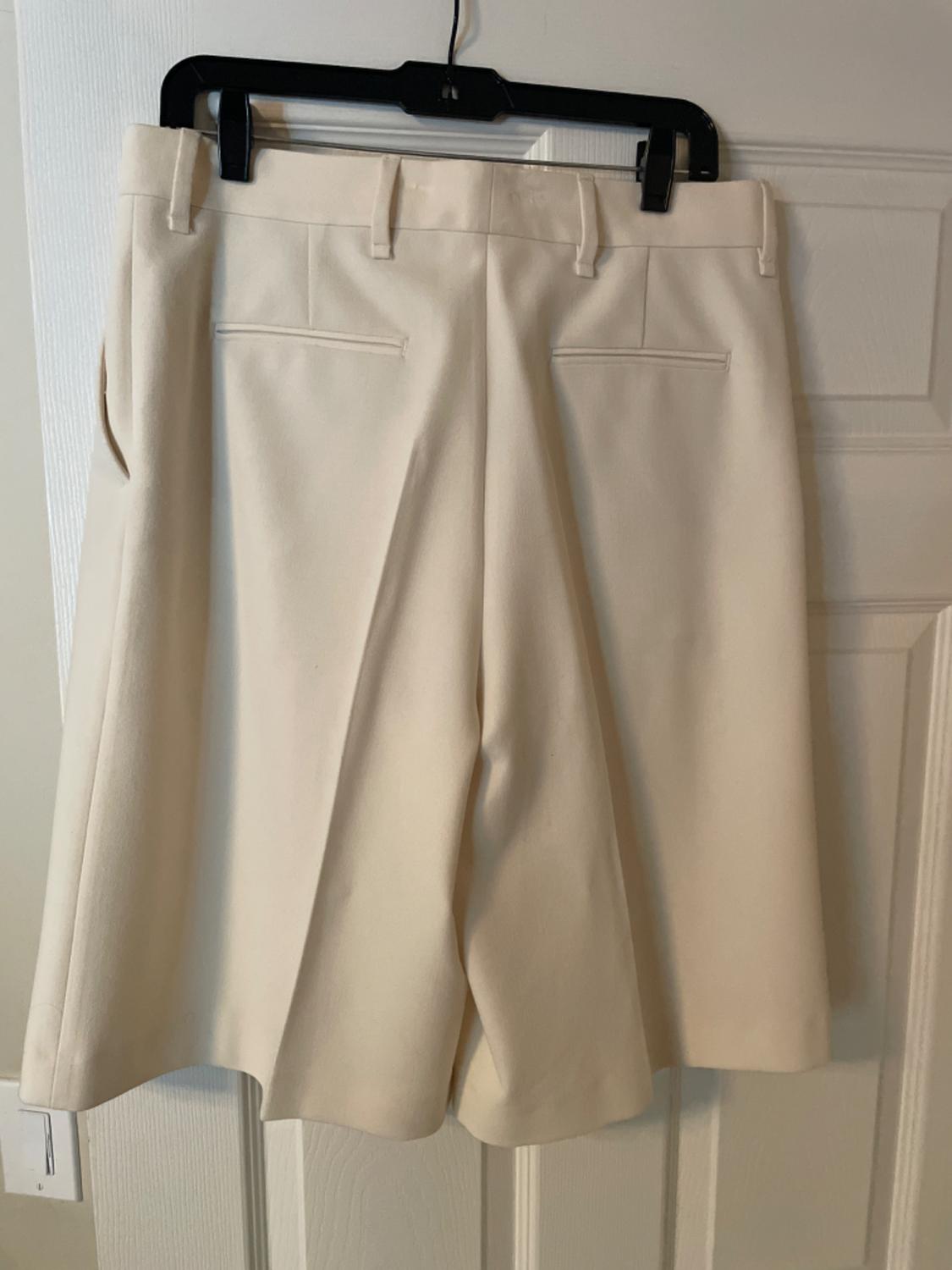 LONG PLEATED SHORTS - Image 5