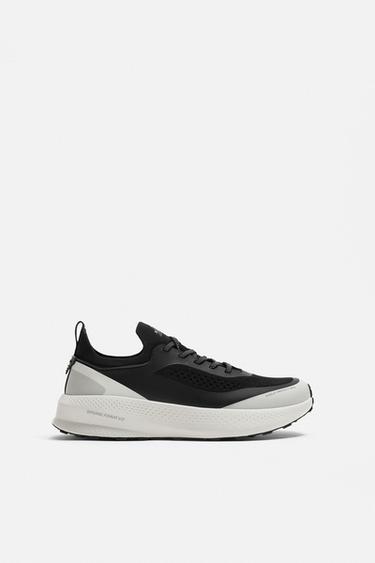 RUNNING TRAINERS - Black by Zara