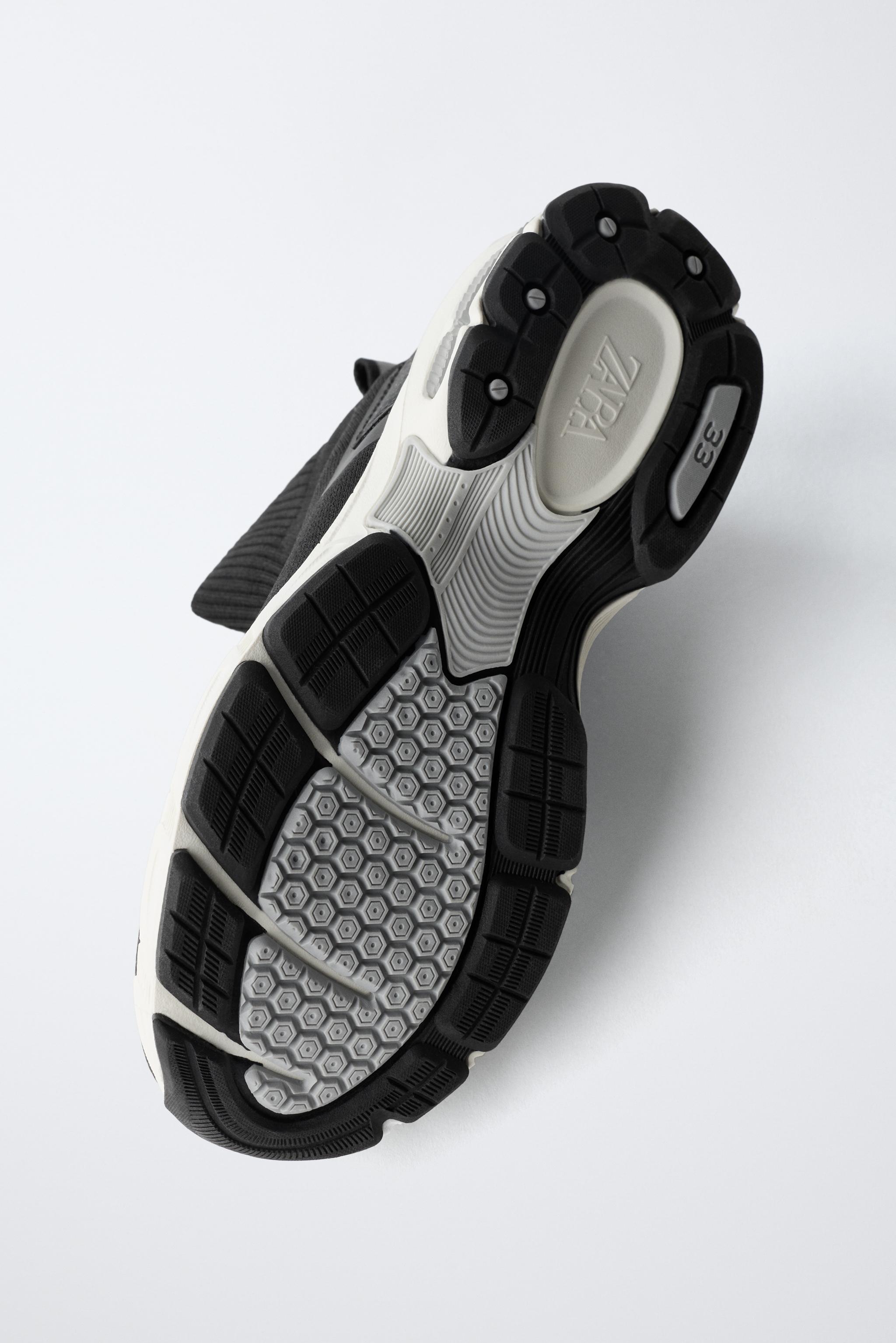 BASKETS MONTANTES CHAUSSETTE