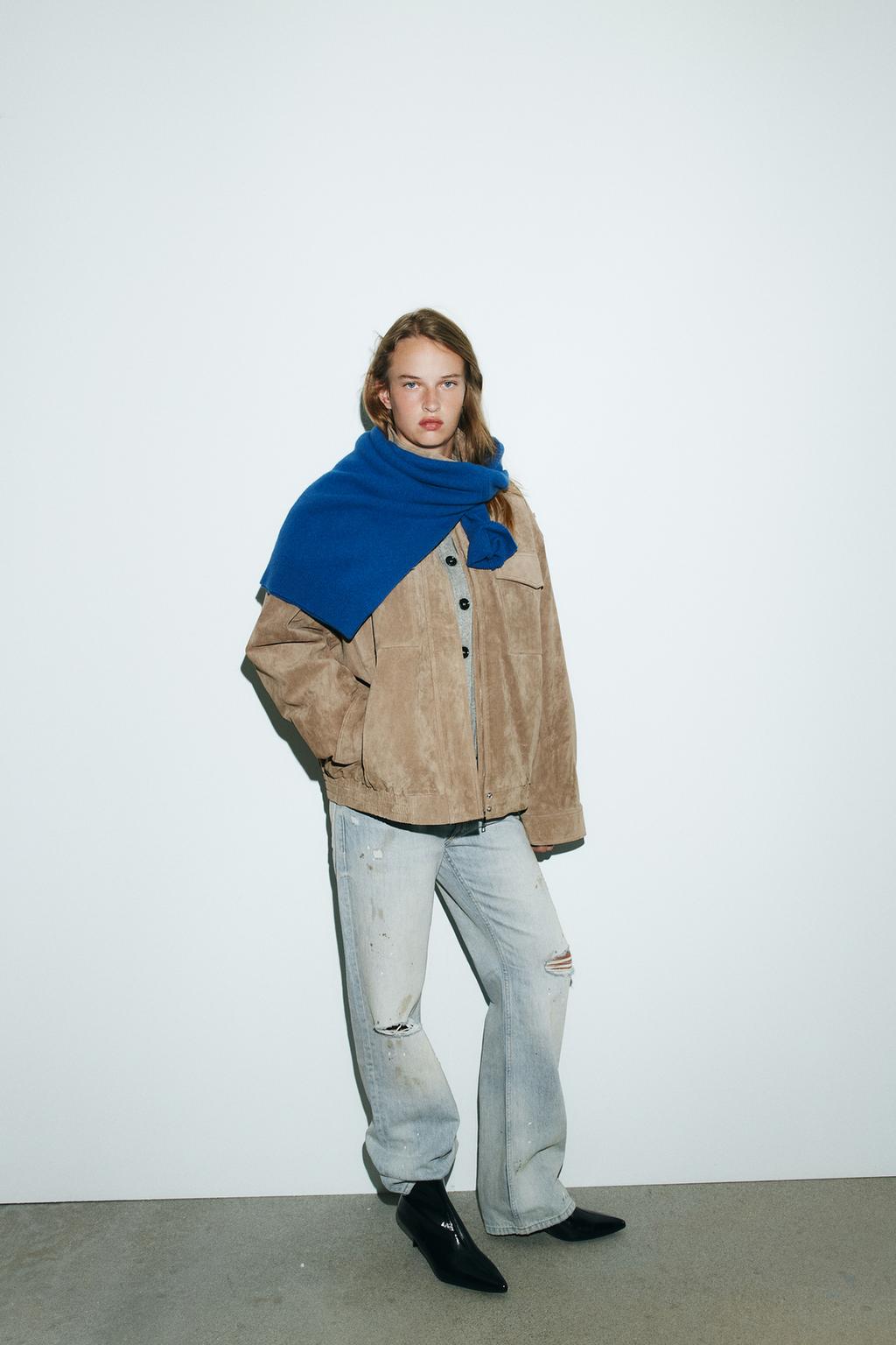 KITTEN HEEL ANKLE BOOTS