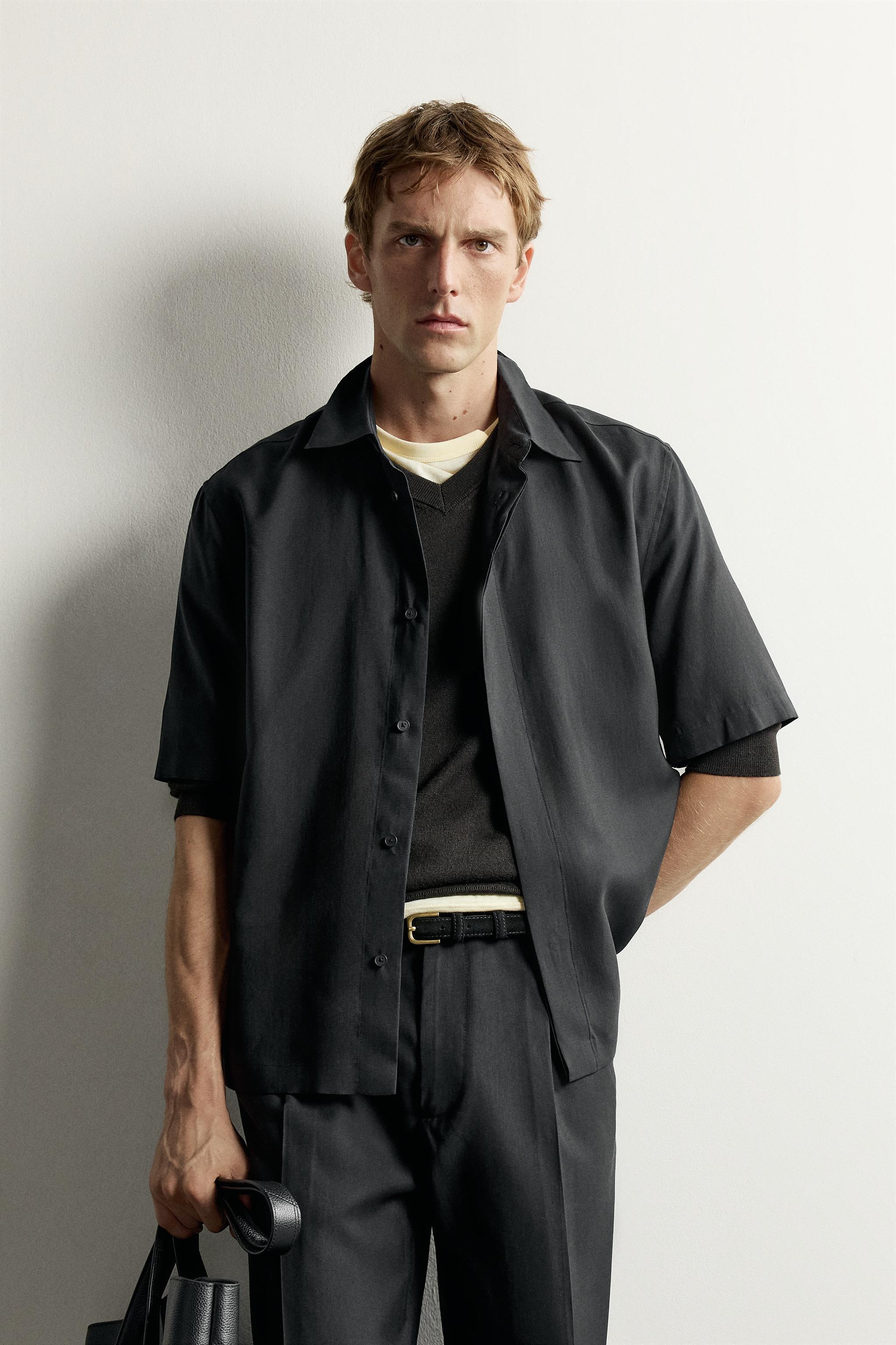 RELAXED FIT FLUID SHIRT — Black