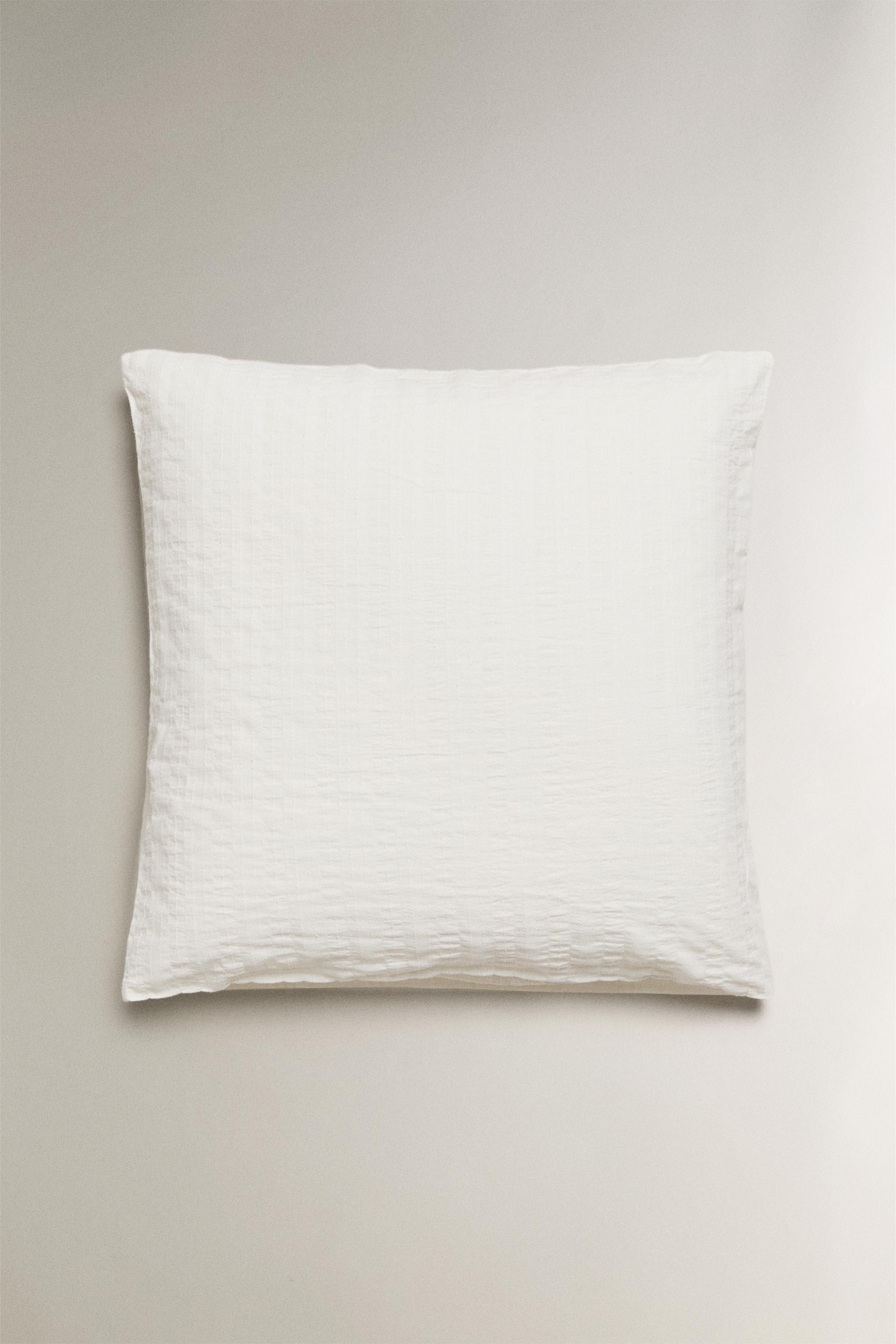 TEXTURED COTTON PILLOWCASE