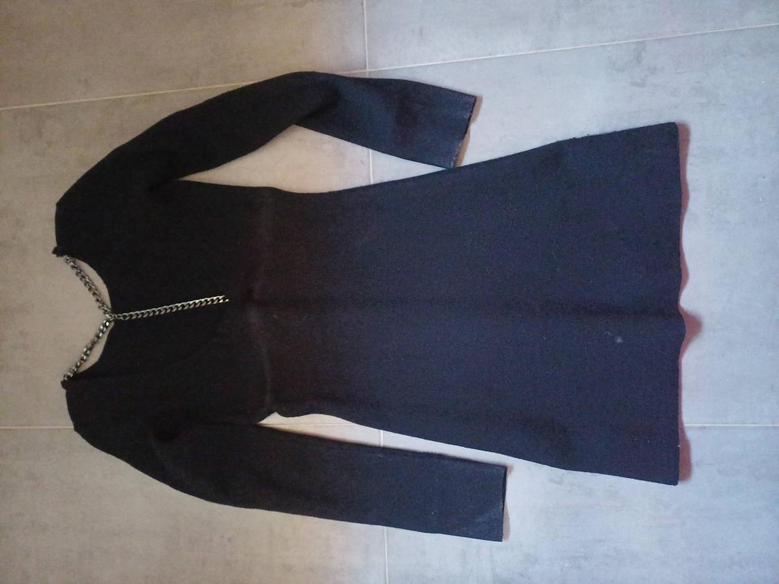 KNIT DRESS WITH CHAIN DETAIL - Image 4