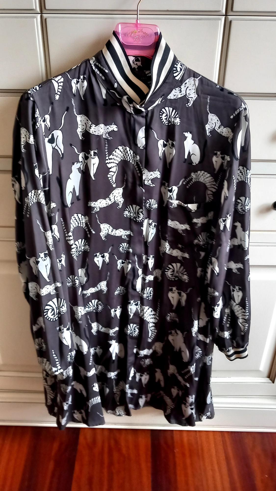 DRESS WITH CAT PRINT