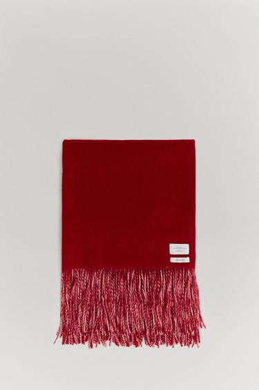 THE ACQUITTED BLANKET — 975 1
