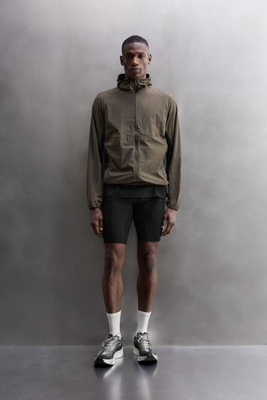 LIGHTWEIGHT COLOUR BLOCK TECHNICAL JACKET - Brown by Zara