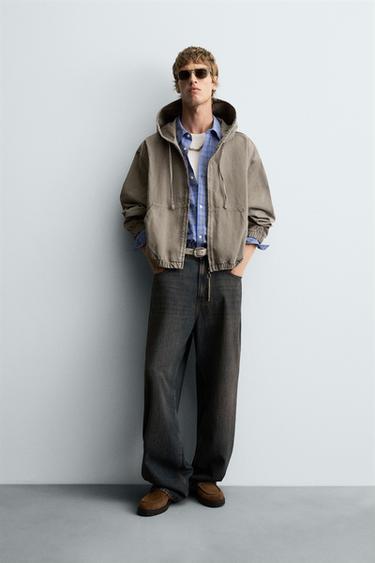 {navn} - {farge} for Zara