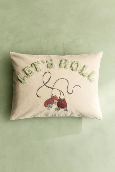 CHILDREN'S LET’S ROLL COTTON CUSHION COVER - Multicoloured by Zara