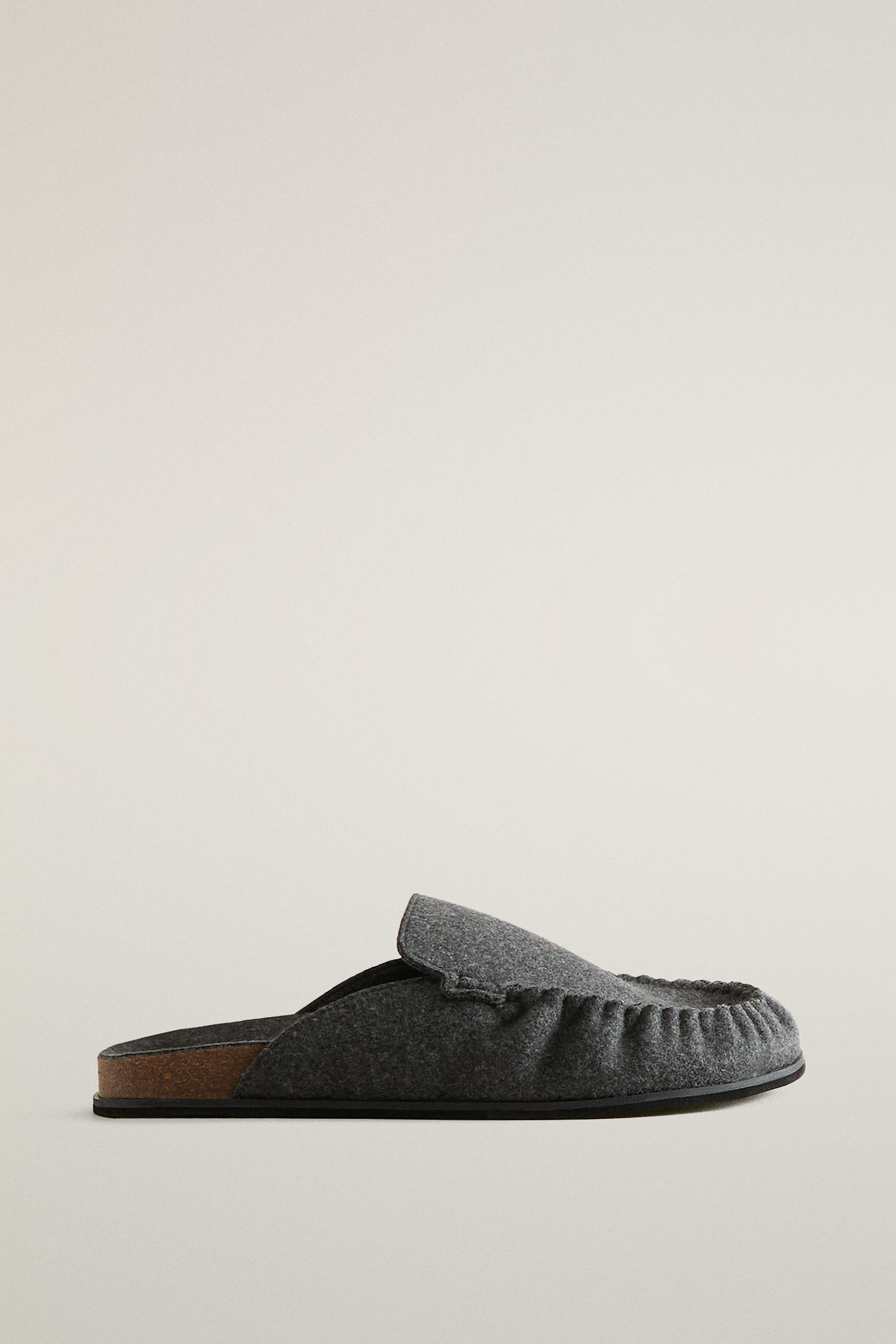FELT MULE CLOG SLIPPERS