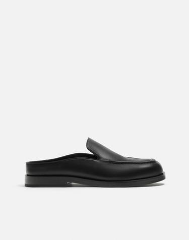 MOCASÍN DESTALONADO PIEL - Negro de Zara