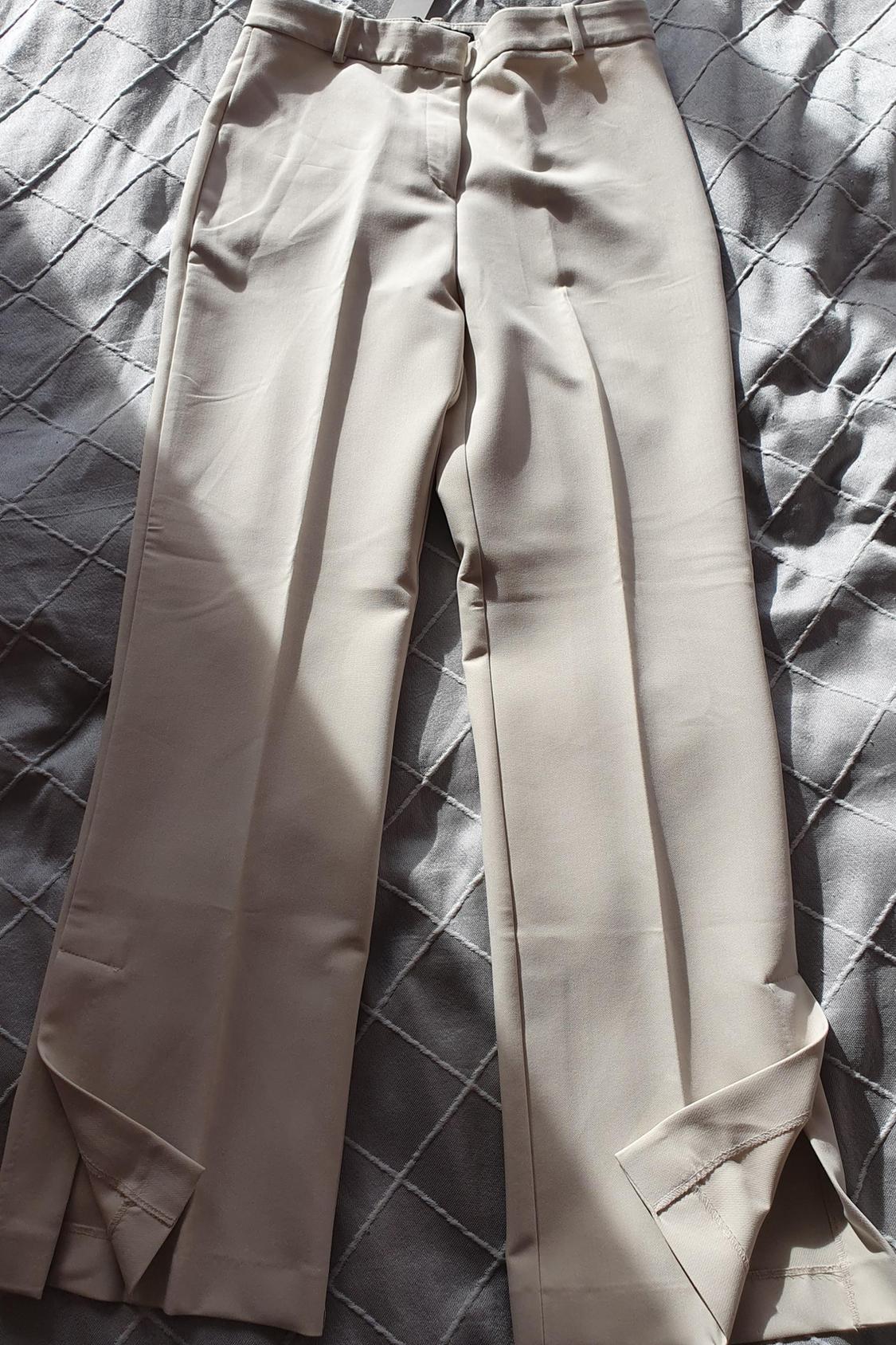 STRAIGHT FIT TROUSERS WITH VENTS