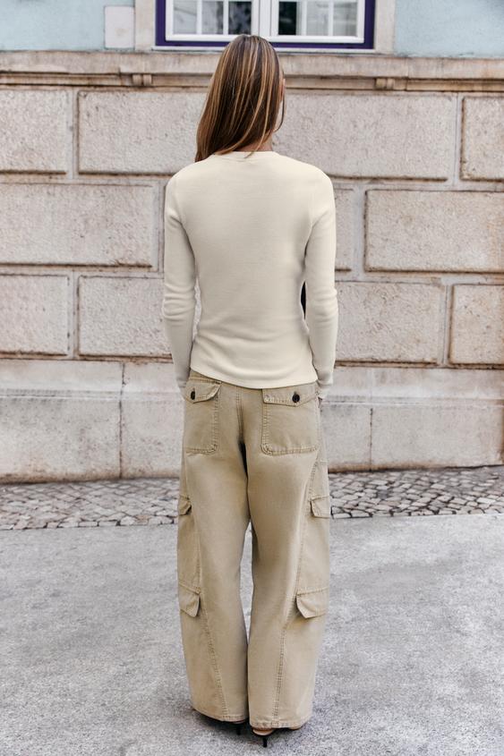 TOP SOFT À FINITIONS - Écru de Zara - Image 5
