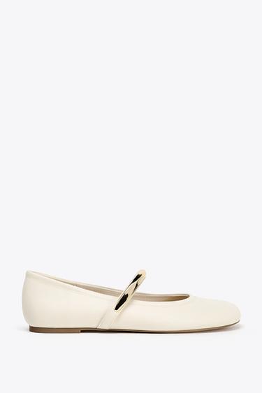 BALLERINAS WITH METAL STRAP - White by Zara