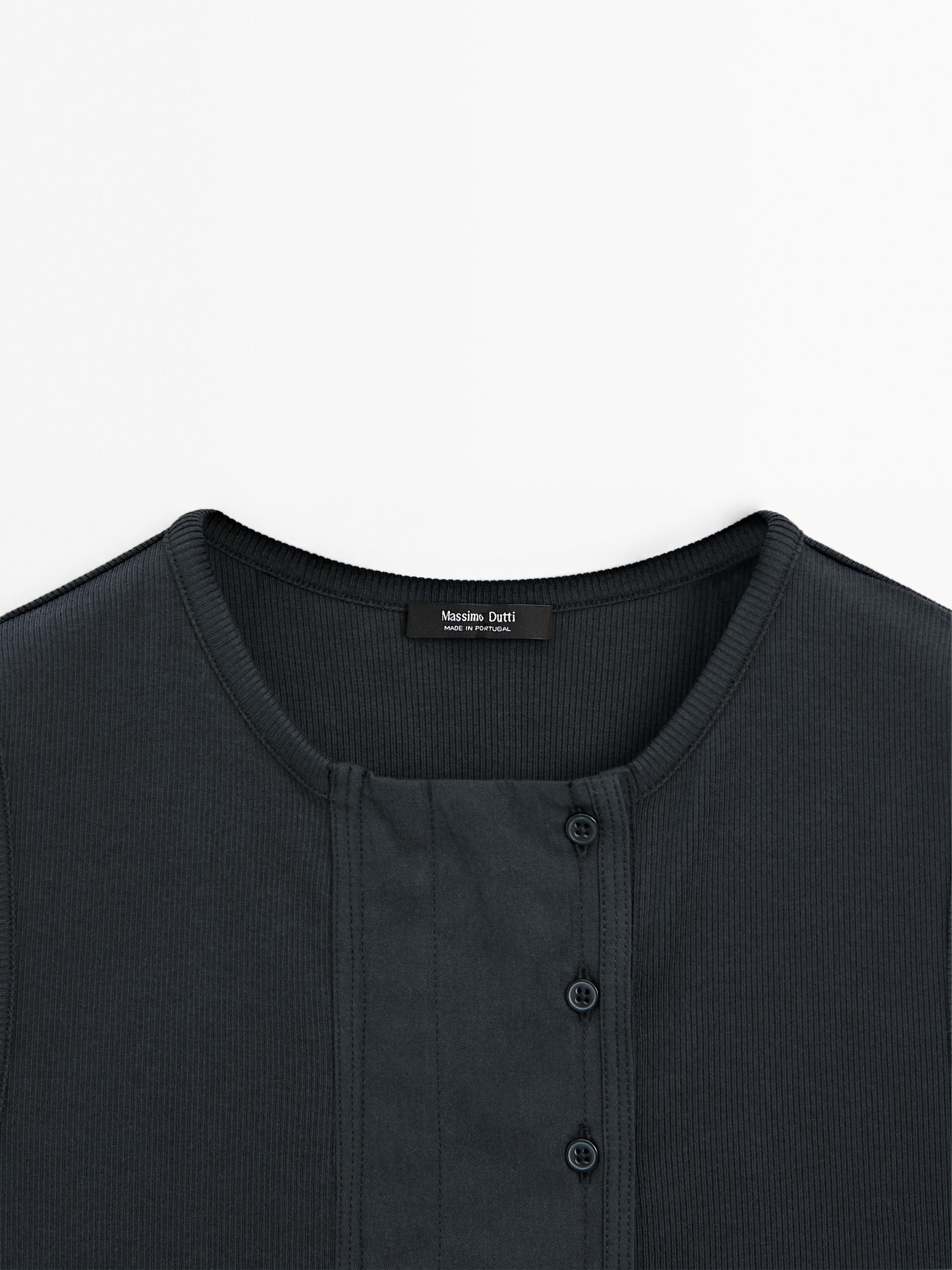 Cotton blend top with placket detail