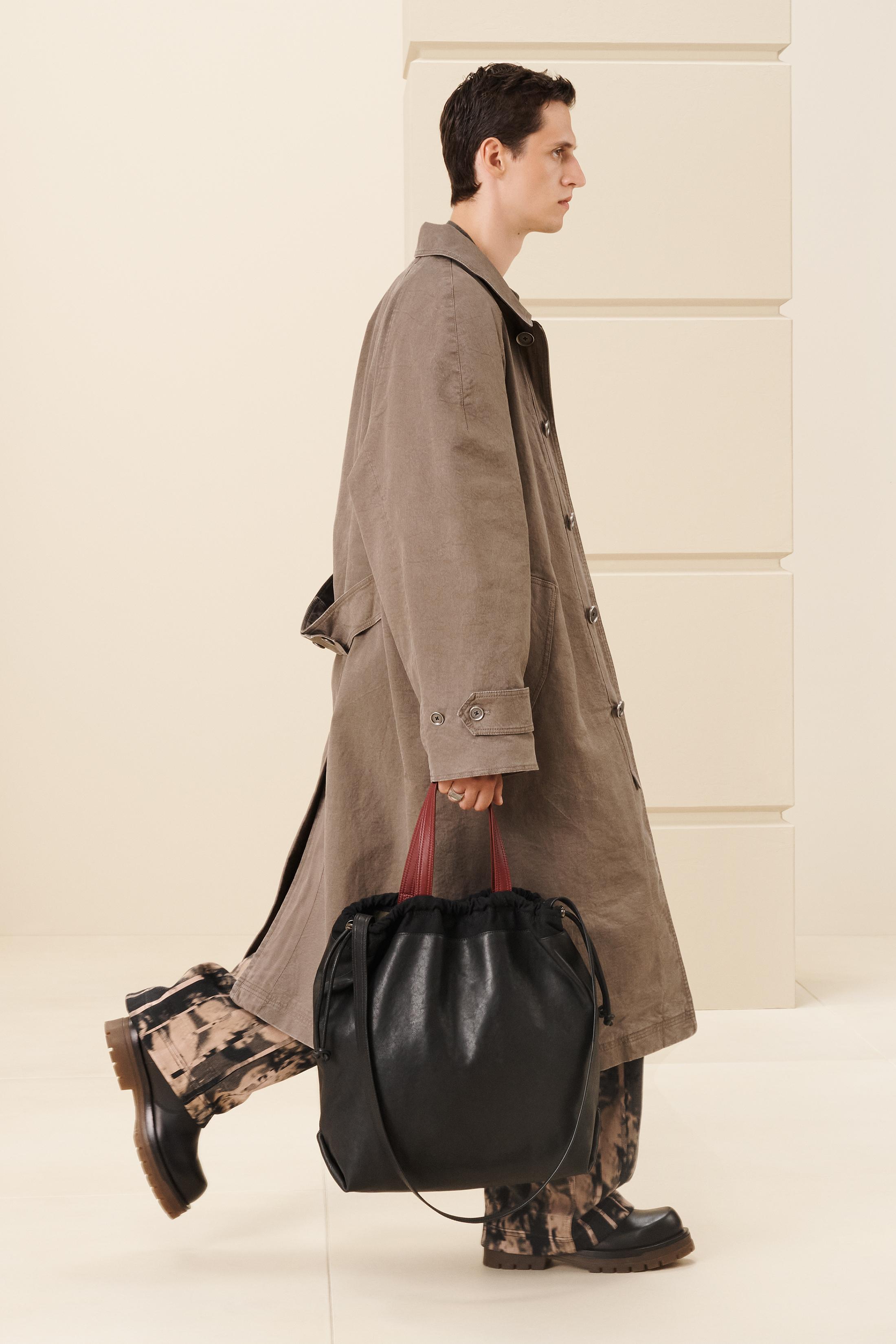 Zara leather shopper sales