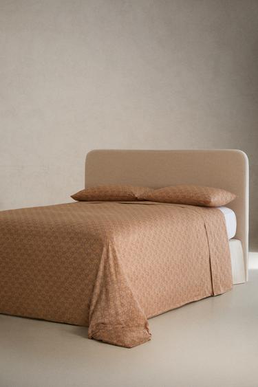 PAISLEY FLAT SHEET - Beige by Zara - Image 1
