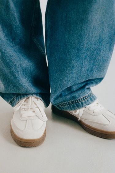 ATLETE LËKURE - E bardhë nga Zara