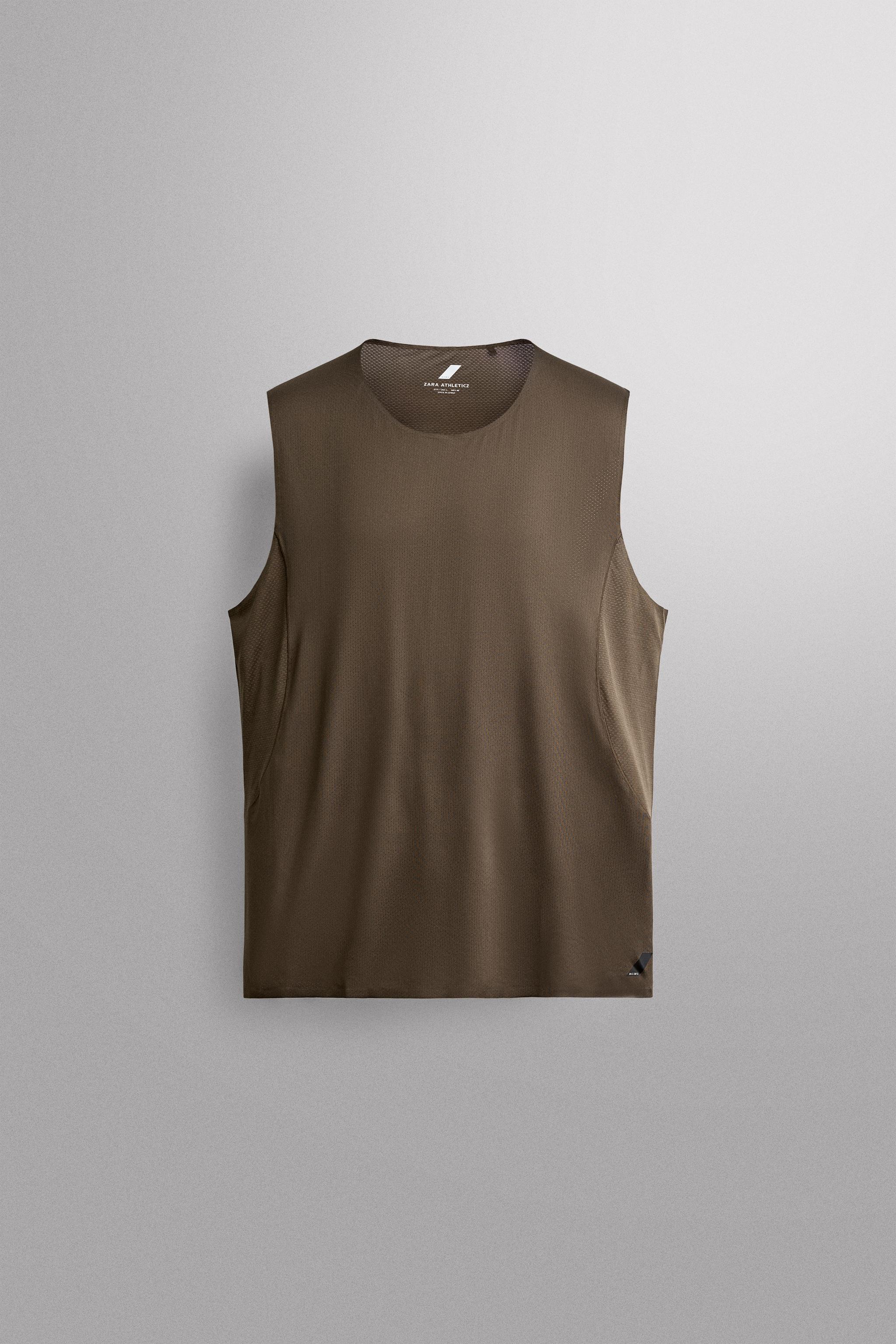 GRAPHIC RUNNING TANK TOP — Dark brown