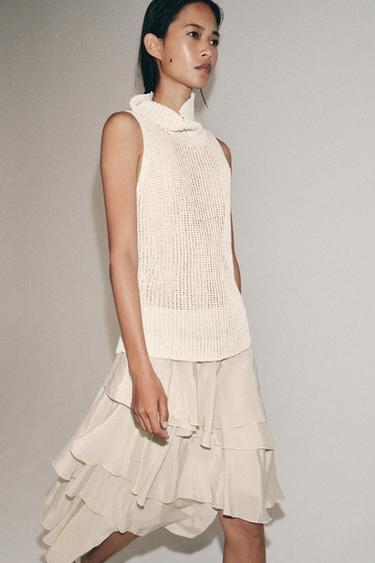 KNIT TURTLENECK TOP - Light ecru by Zara