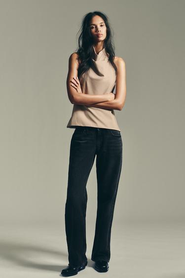 TOP HALTER ESPALDA DESCUBIERTA - Marrón claro de Zara