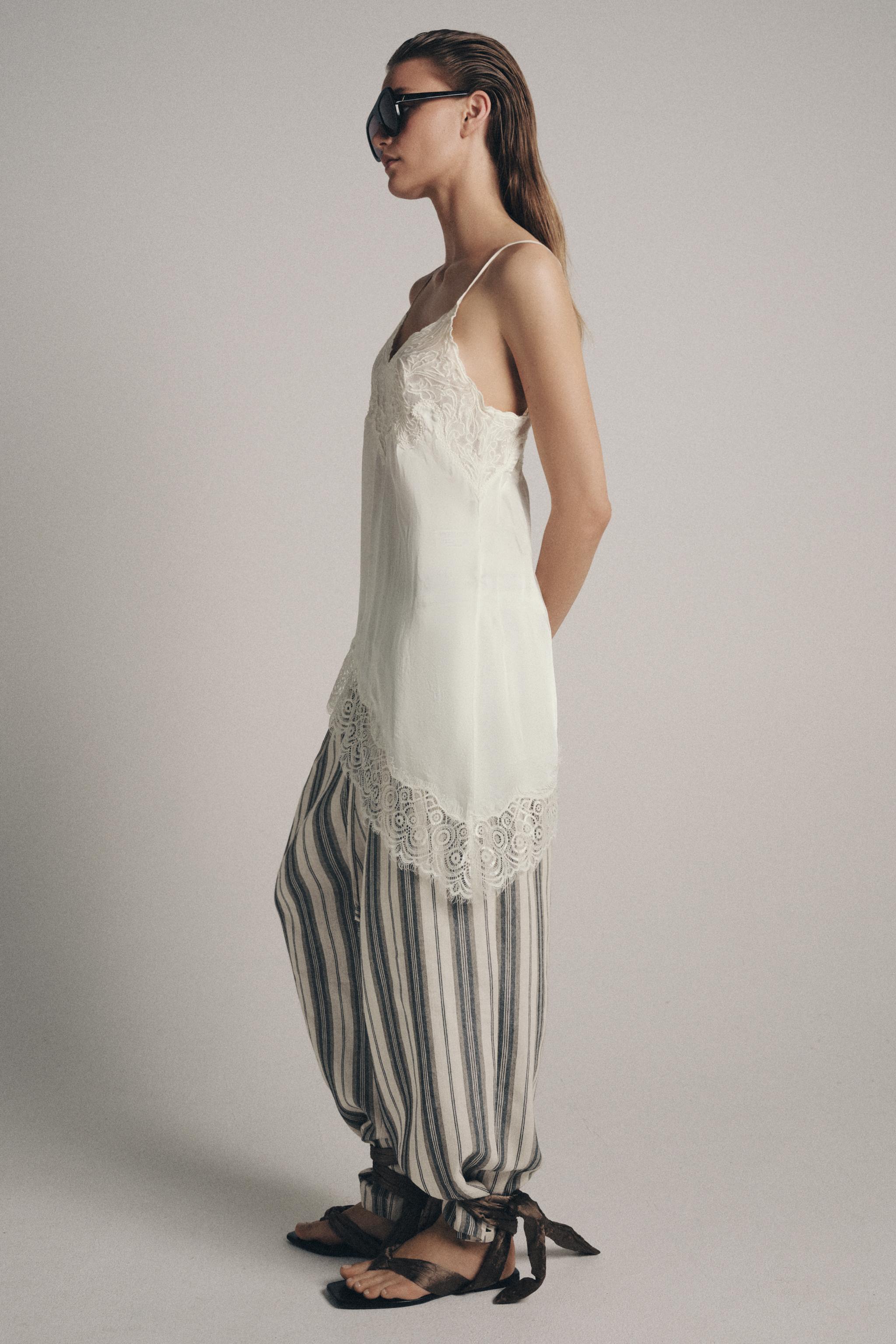 ZW COLLECTION LACE CAMISOLE TOP
