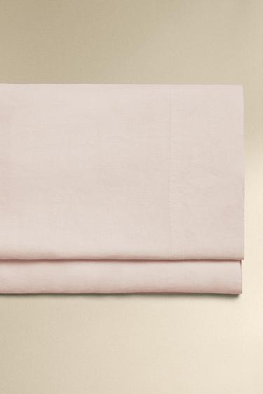 WASHED LINEN FLAT SHEET (140 GXM²) - Pale pink by Zara