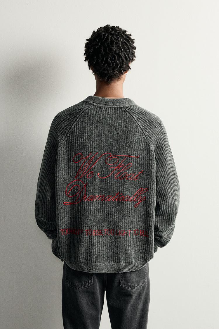 EMBROIDERED ZIP JUMPER