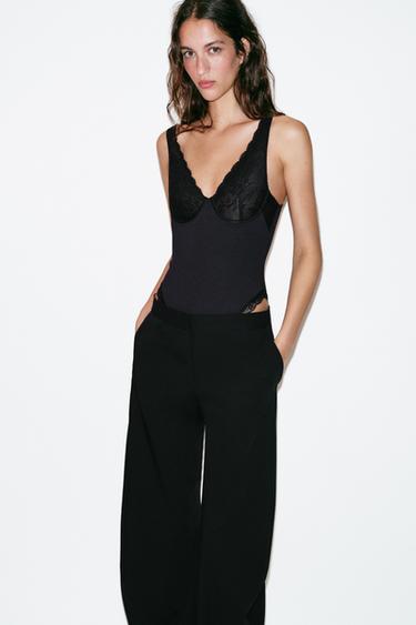 レーストリム コンビボディスーツブラックZaraのレーストリム コンビボディスーツ - ブラック 