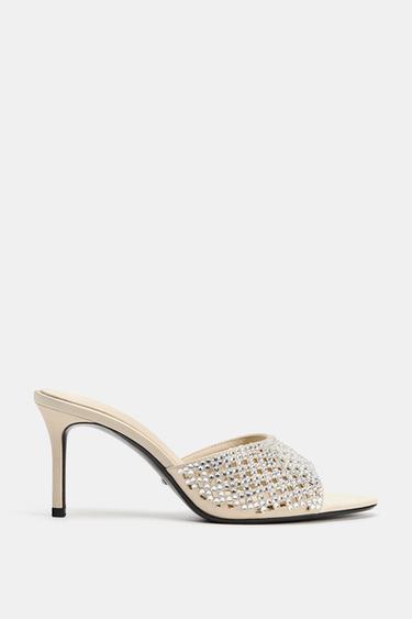 صندل بكعب بلمعات - أبيض صدفي by Zara