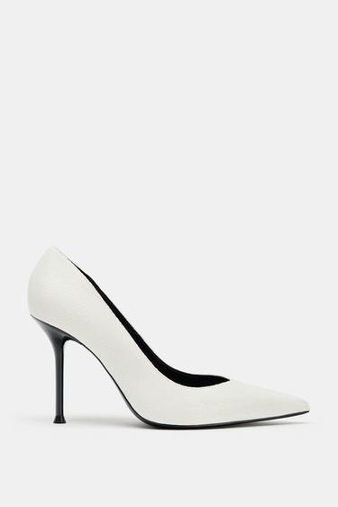 SAPATO DE TACÃO EFEITO CRAQUELÊ - branco da Zara