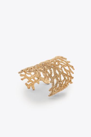 CORAL BANGLE BRACELET - Golden by Zara - Image 0