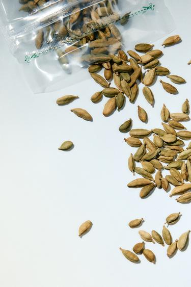 ENERGETICALLY NEW YORK ÉDITION LIMITÉE EDP 60 ML (2.3 FL.OZ). -  de Zara - Image 2