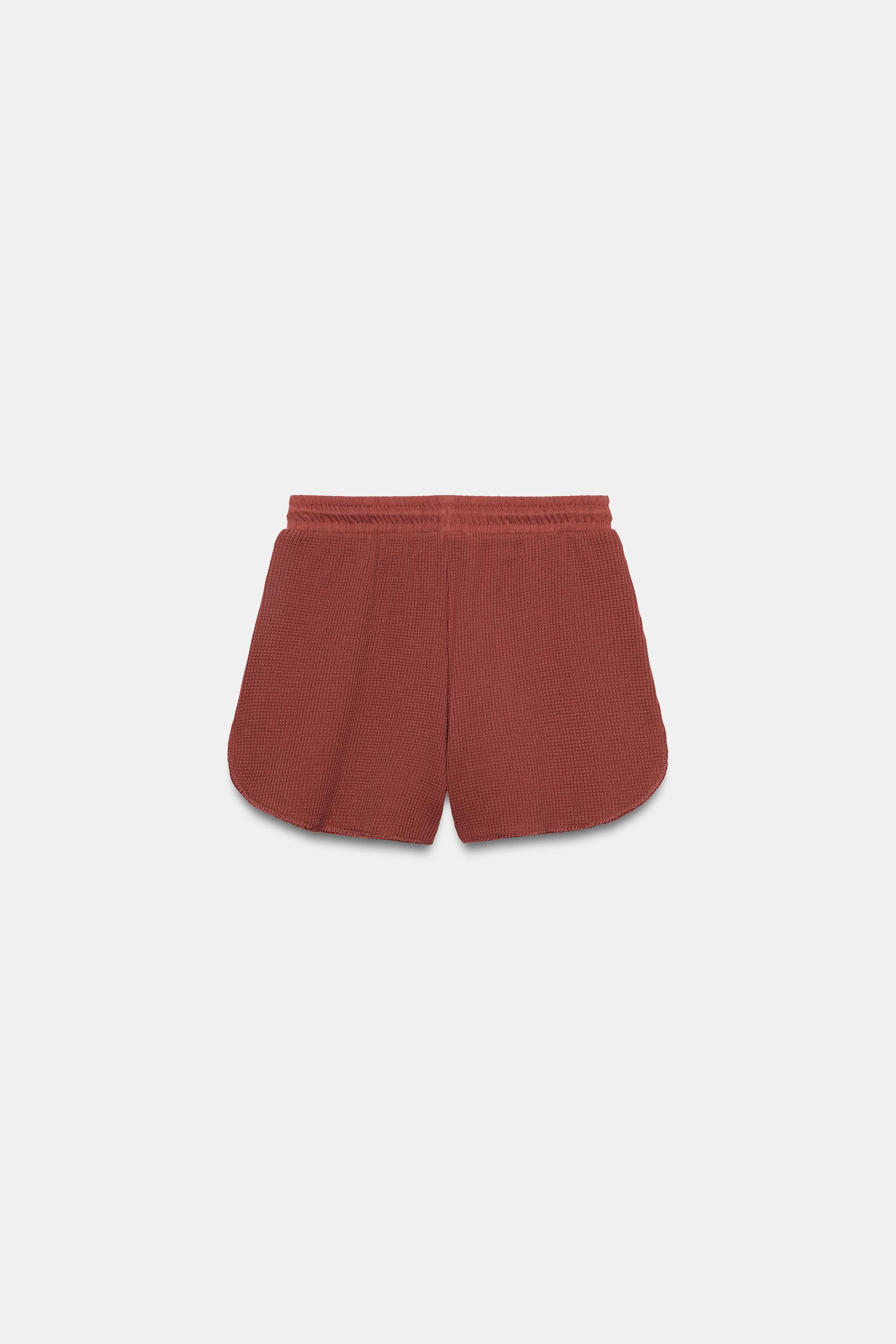 TEXTURED SHORTS