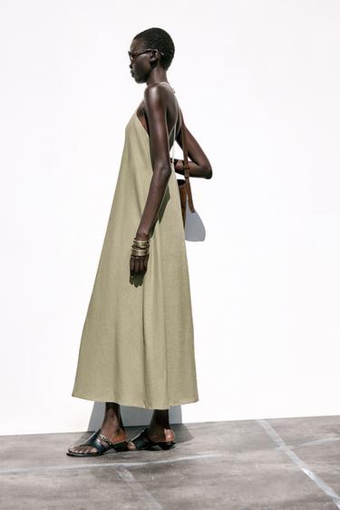 VOLUMINOUS LINEN BLEND MIDI DRESS - Light khaki by Zara - Image 3