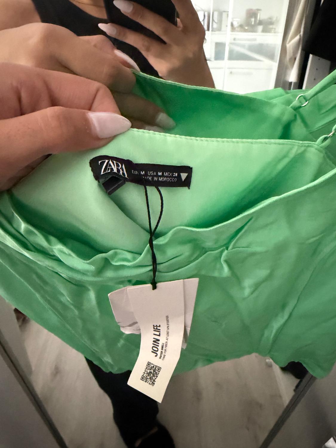 SATIN CROP TOP - Image 3