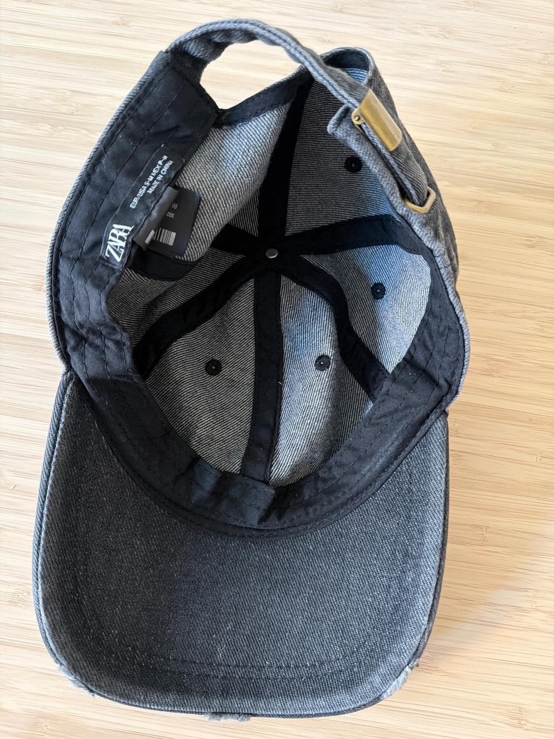 RIPPED DENIM CAP - Image 3