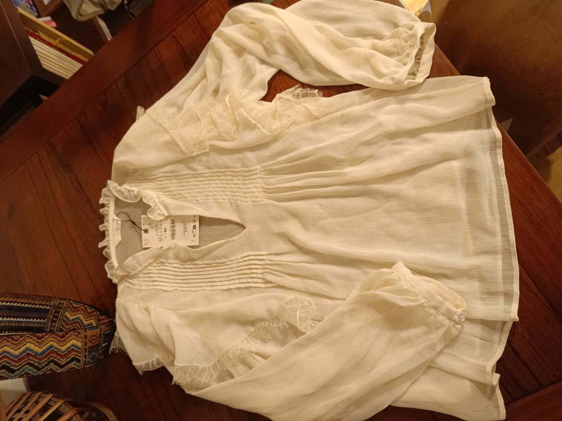 LACE RUFFLE BLOUSE - Image 3
