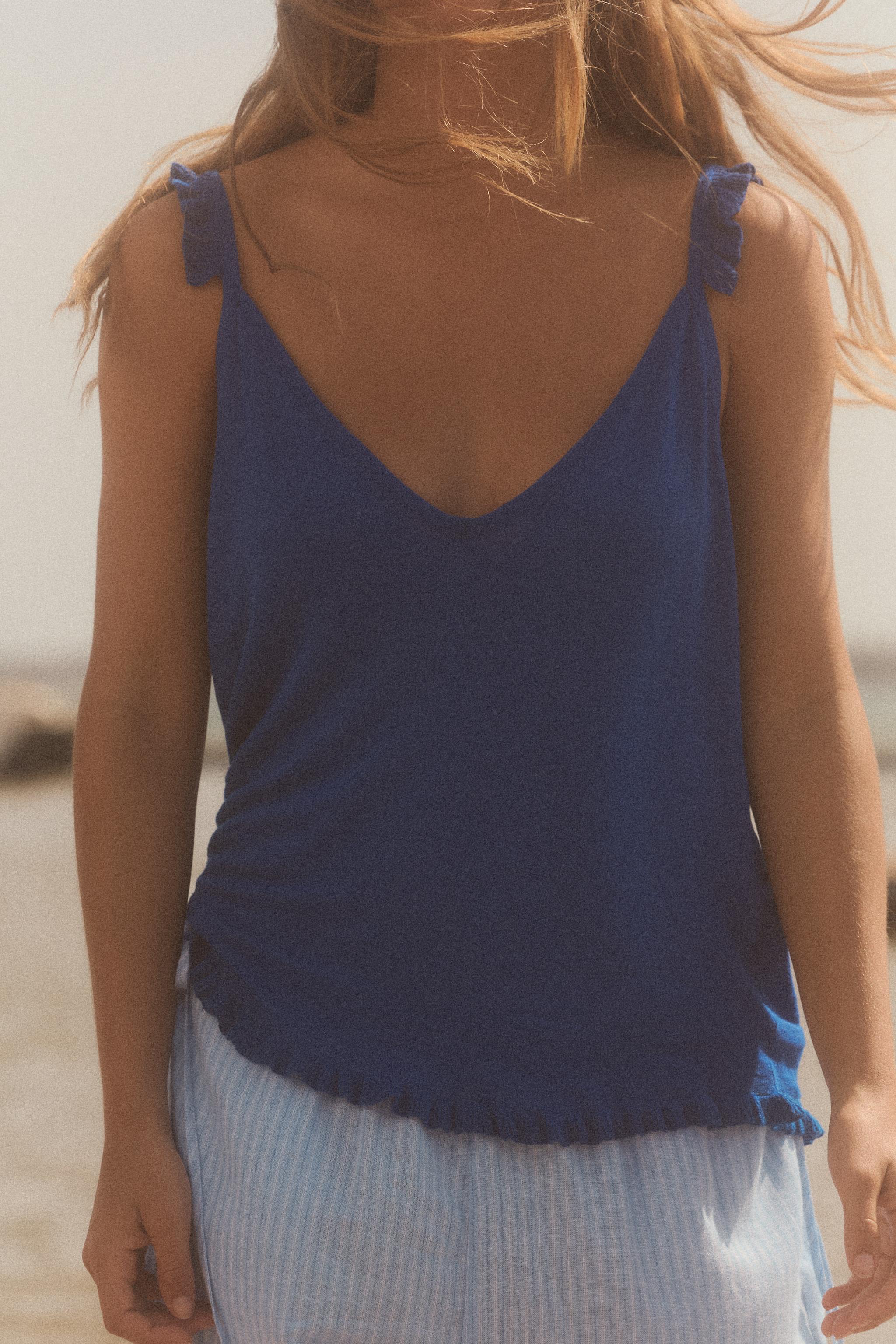 【25SS新品】Hiand frill cup in ribbed knit Knit Fabric Knit U-neckline Ruffle Hem Tank Top For Daily Casual