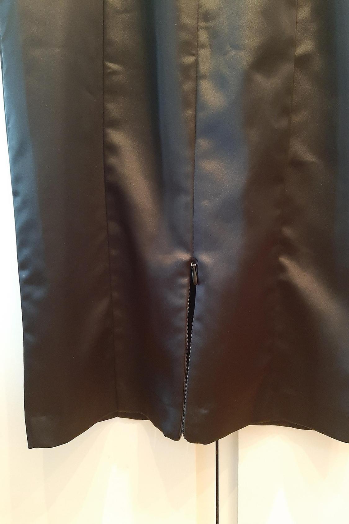 VESTIDO MIDI CORSETERO SATINADO - Image 4