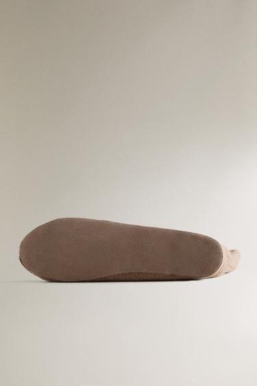 CASHMERE SOCKS WITH LEATHER SOLE - Taupe Grey by Zara - Image 4