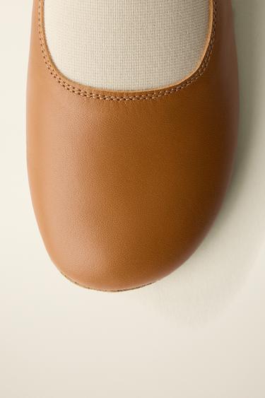 BALLERINES EN CUIR CRÉÉES PAR CARAMEL LONDON X ZARA - Marron de Zara - Image 6