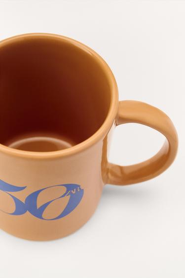 TASSE EN FAÏENCE 50E ANNIVERSAIRE - Jaune de Zara - Image 2