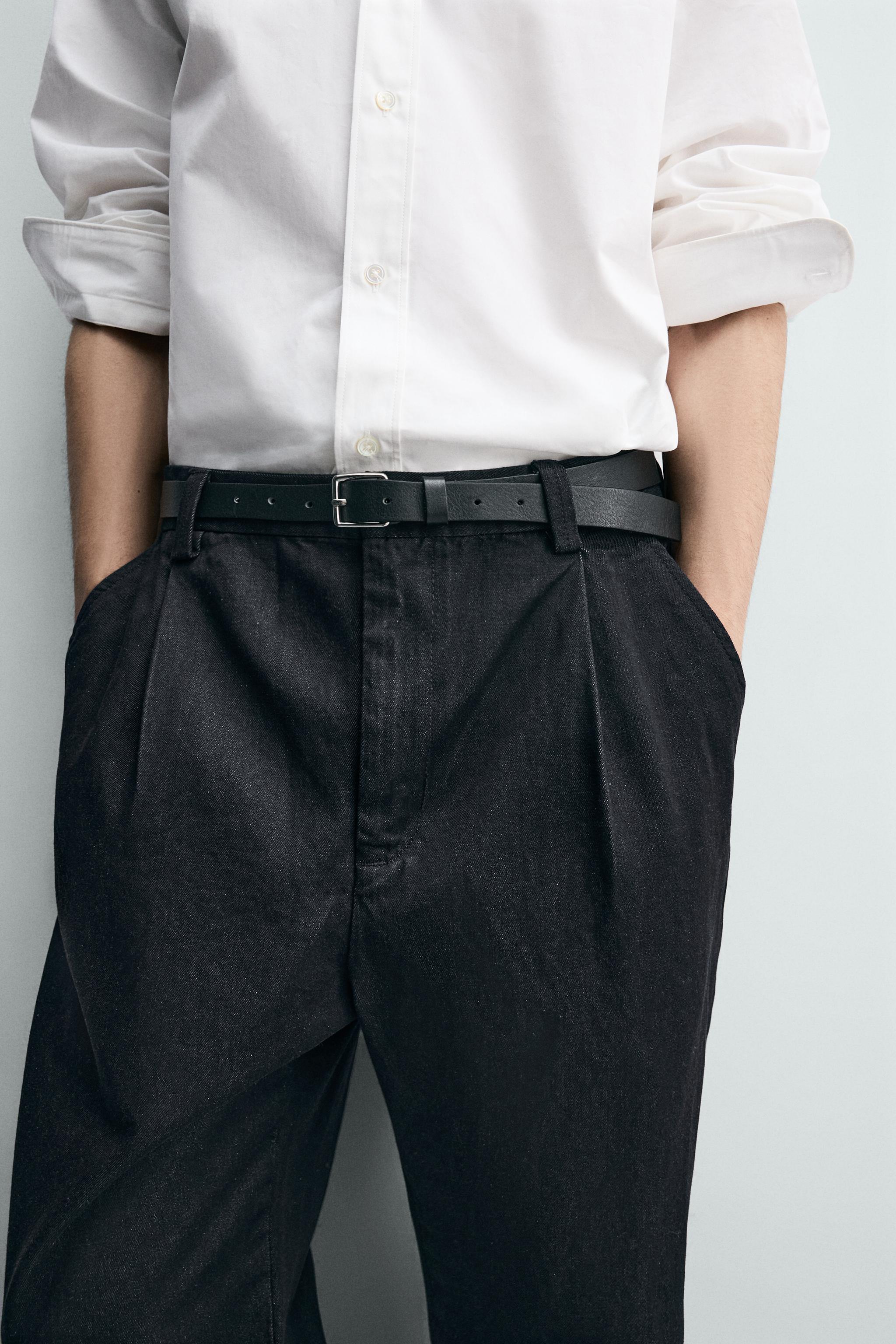 PANTALON CHINO EN DENIM À PLIS